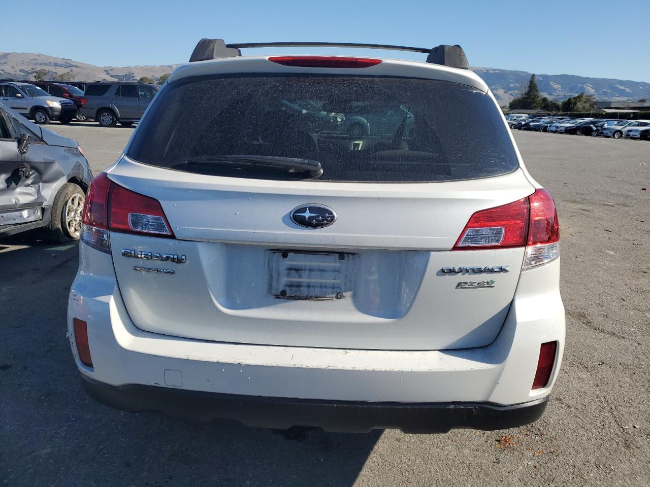 2013 Subaru Outback - Image 6