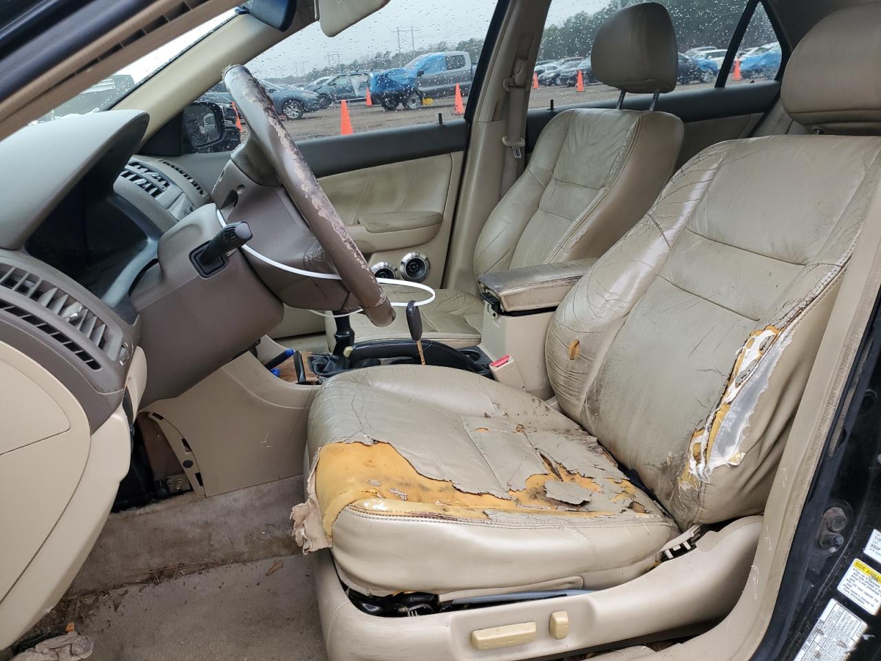 2003 Honda Accord - Image 7
