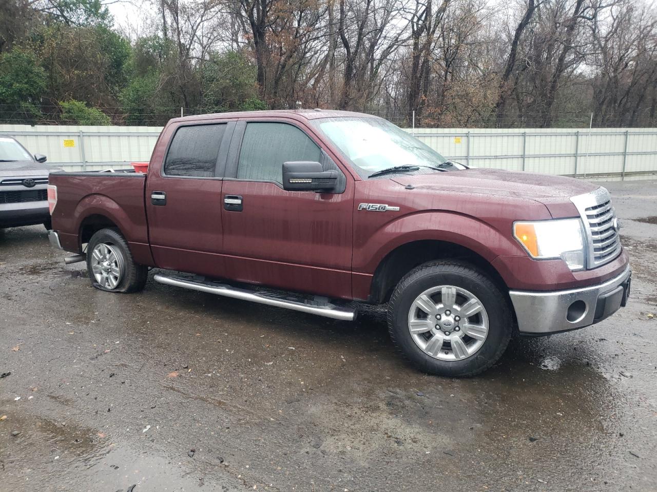 2010 Ford F-150 - Image 4