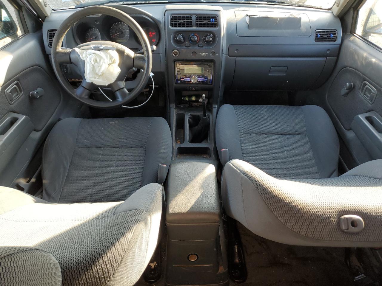2002 Nissan Navara (Frontier) - Image 8