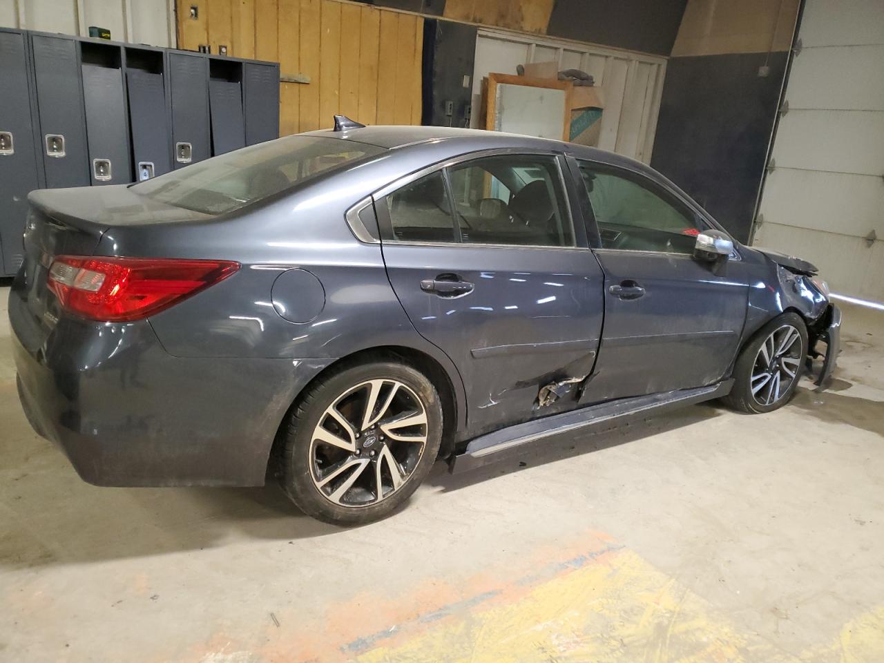 2017 Subaru Legacy - Image 3