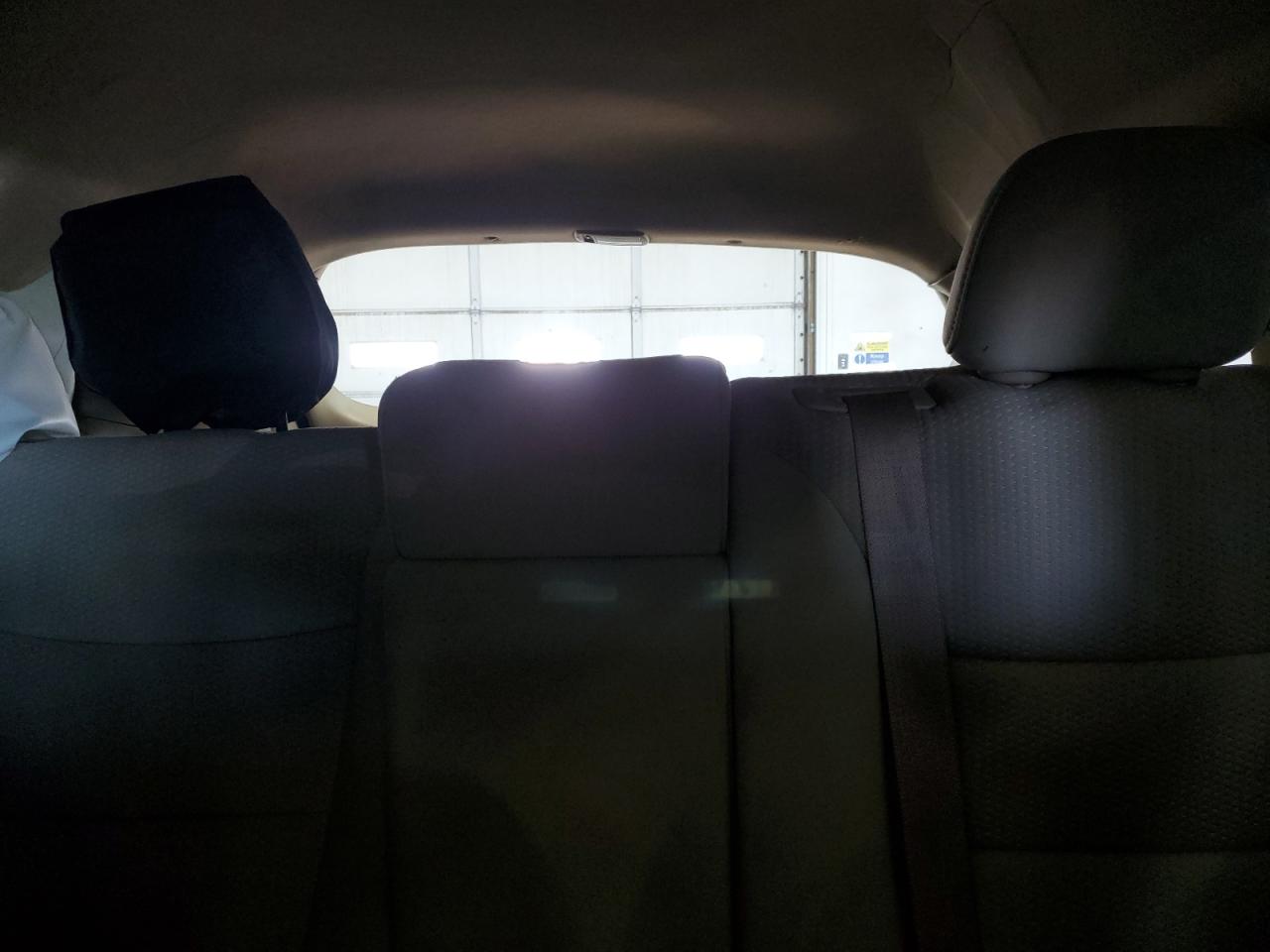 2011 Kia Sorento - Image 10
