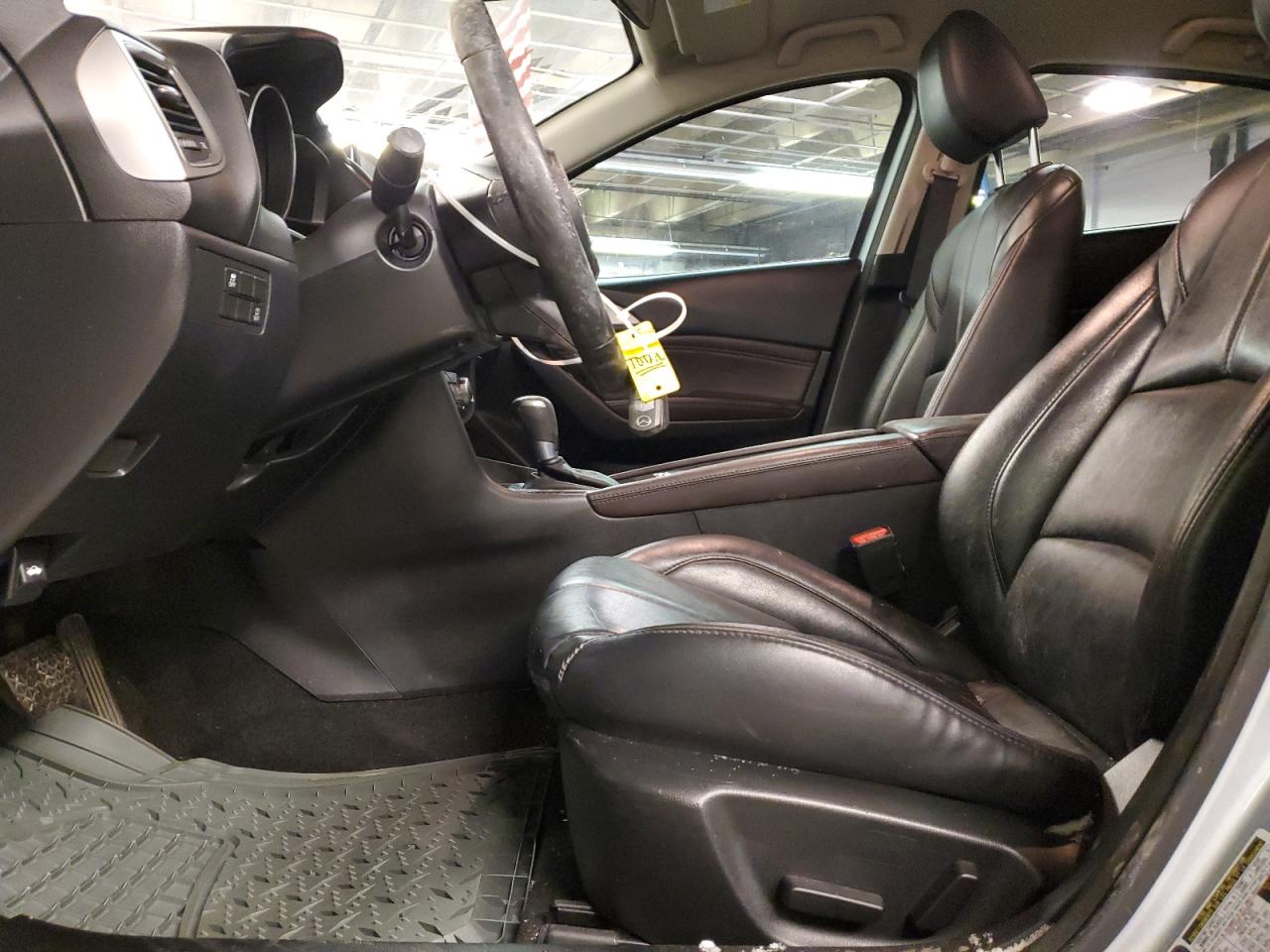 2018 Mazda 3 - Image 7