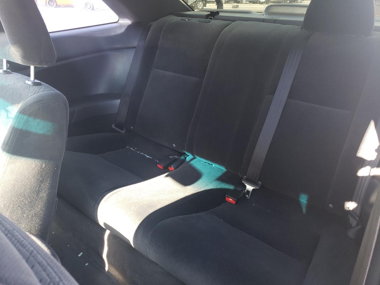 2005 Honda Civic - Image 10