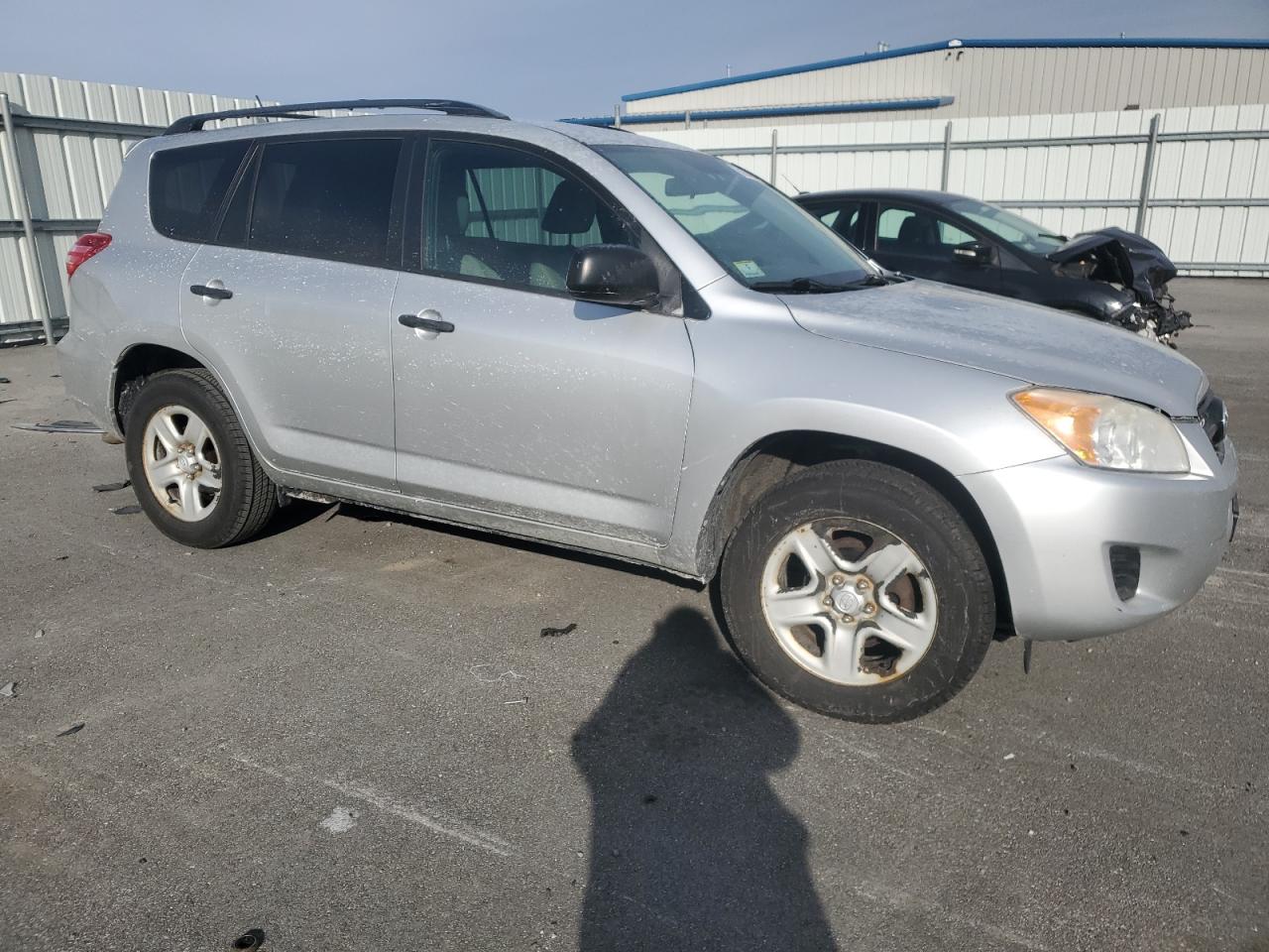 2011 Toyota RAV 4 - Image 4