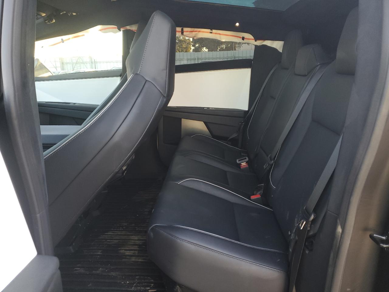 2024 Tesla Cybertruck VIN: 7G2CEHED6RA003275 Lot: 89005955