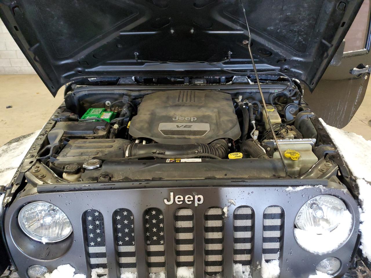 2016 Jeep Wrangler - Image 11