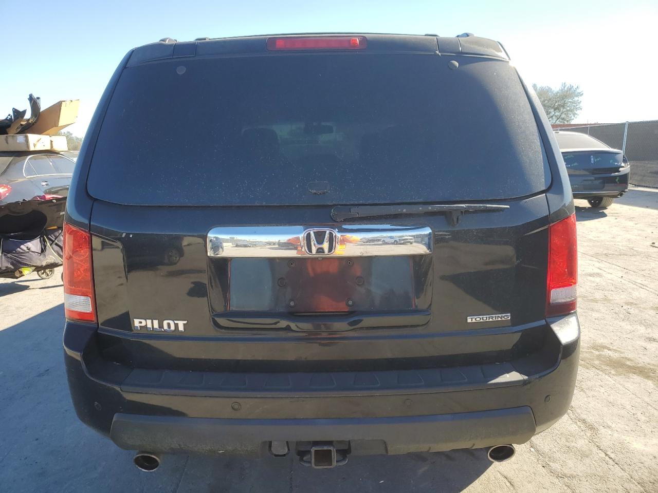 2010 Honda Pilot Touring VIN: 5FNYF3H82AB008505 Lot: 87769825