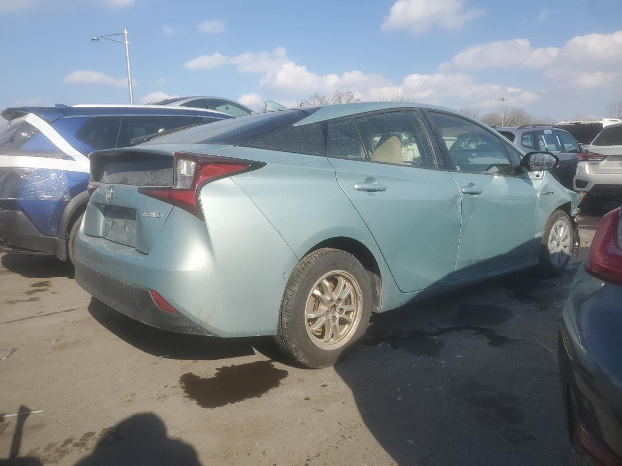 2019 Toyota Prius - Image 3
