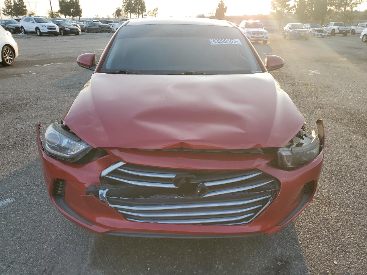 2018 Hyundai Elantra - Image 5