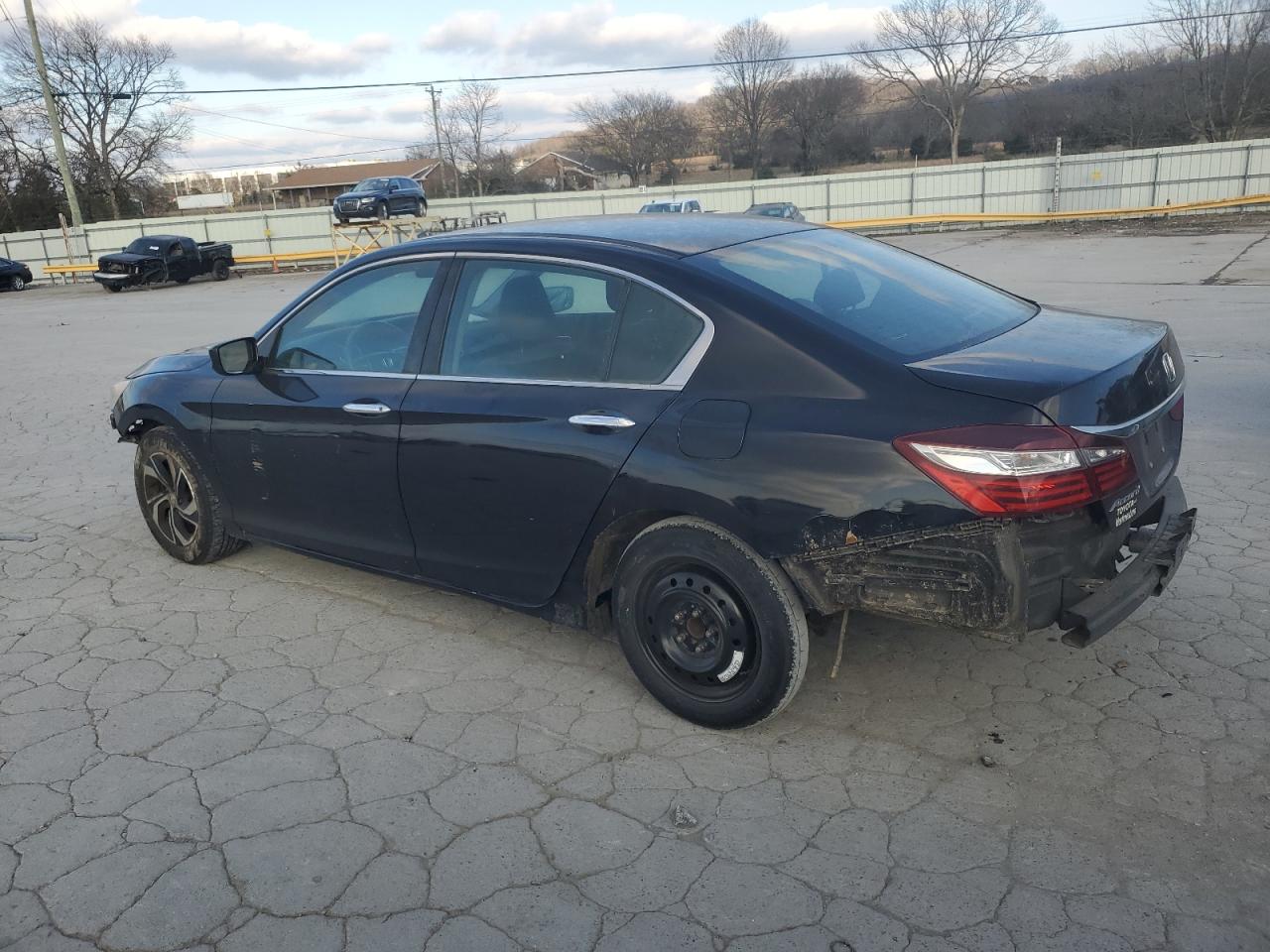 VIN 1HGCR2F3XGA163762 2016 HONDA ACCORD no.2