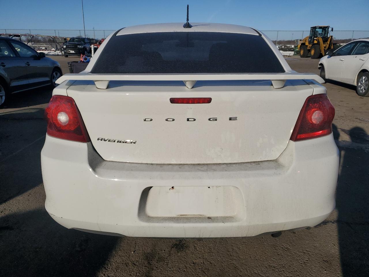 2011 Dodge Avenger - Image 6