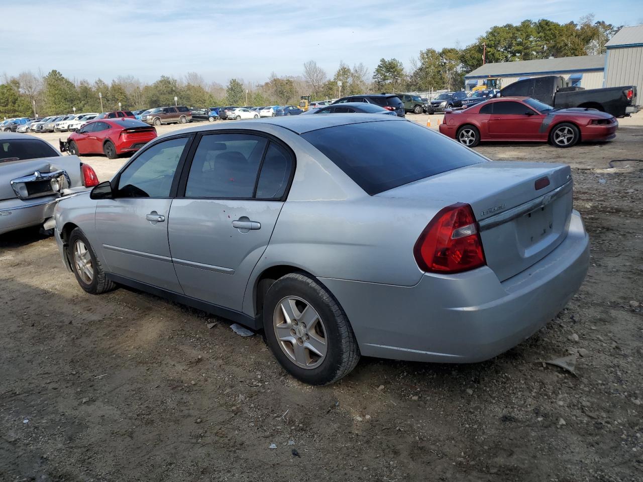 2004 Chevrolet Malibu - Image 2