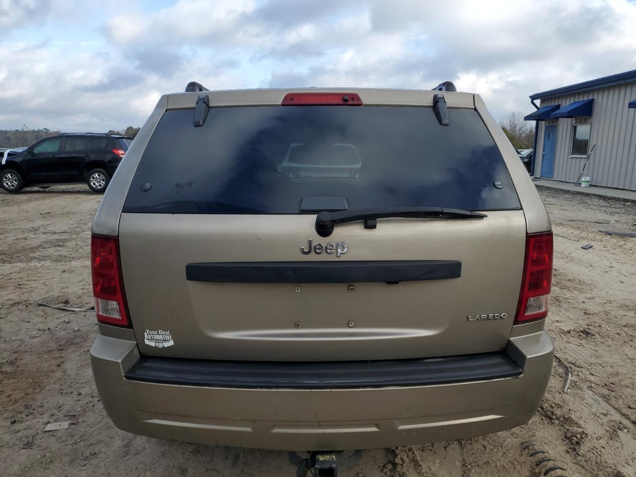 2005 Jeep Grand Cherokee - Image 6
