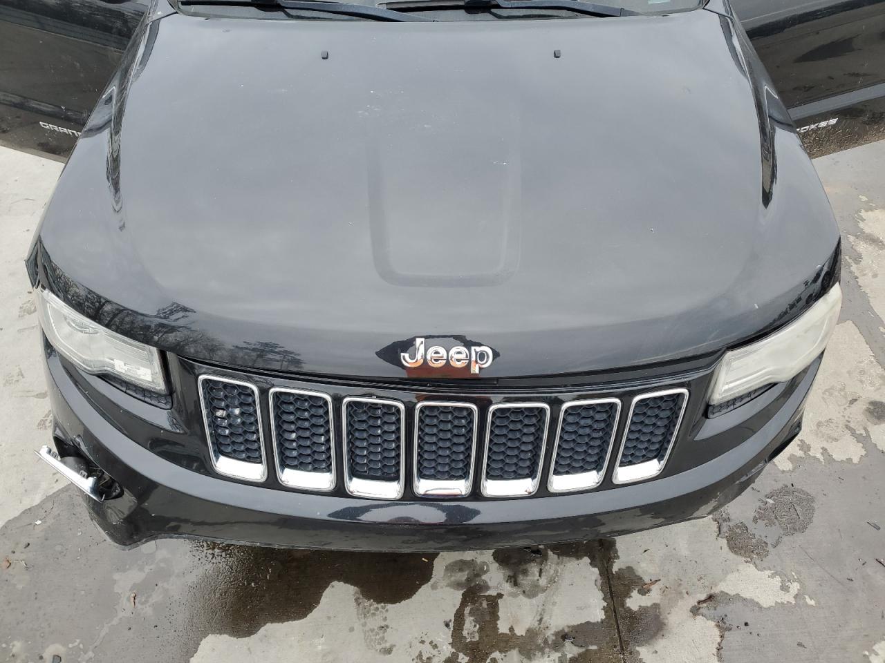 2014 Jeep Grand Cherokee - Image 13