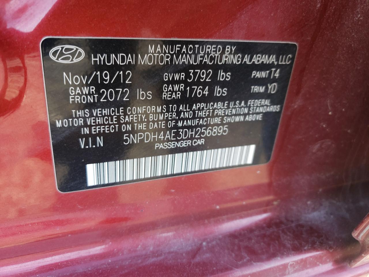 2013 Hyundai Elantra - Image 15
