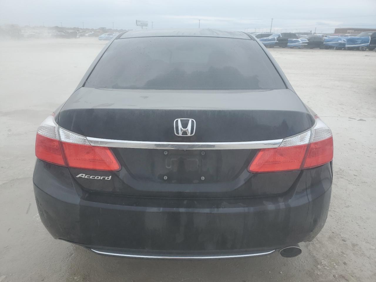 2015 Honda Accord - Image 6