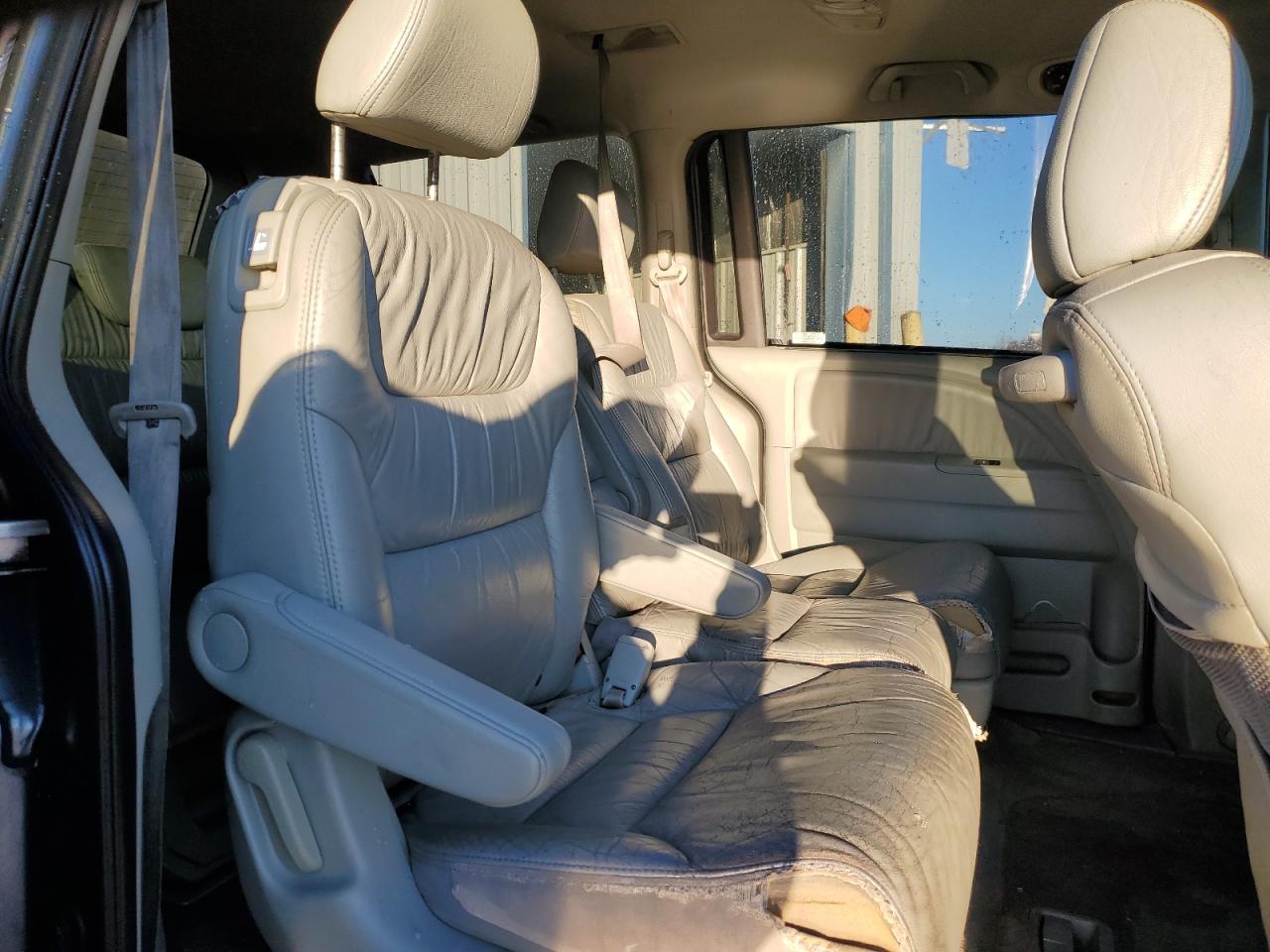 2007 Honda Odyssey - Image 11