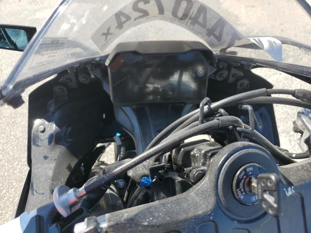  YAMAHA YZFR7 2024 Сірий
