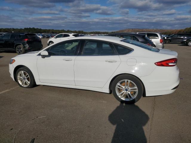  FORD FUSION 2018 Білий