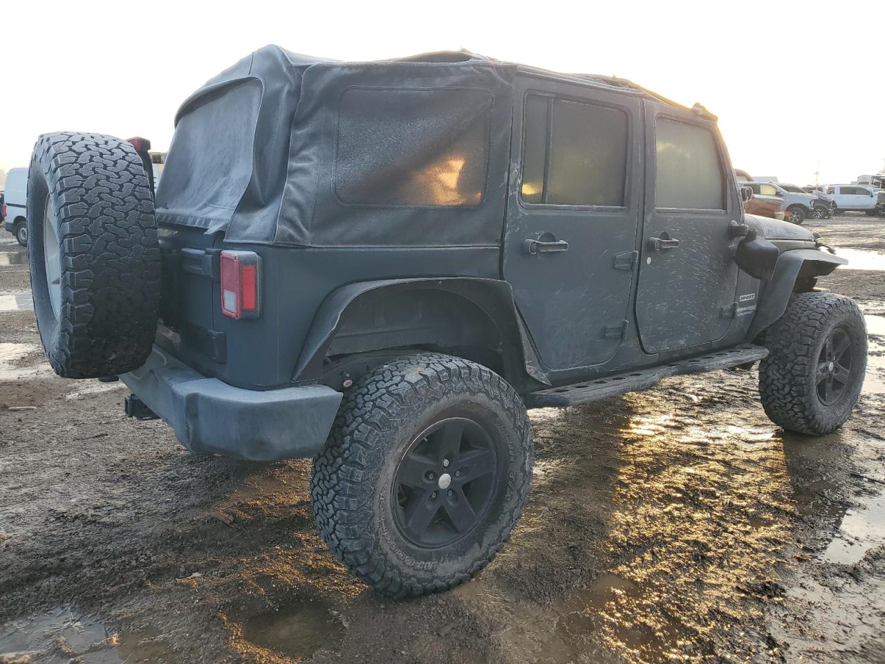 2018 Jeep Wrangler - Image 3