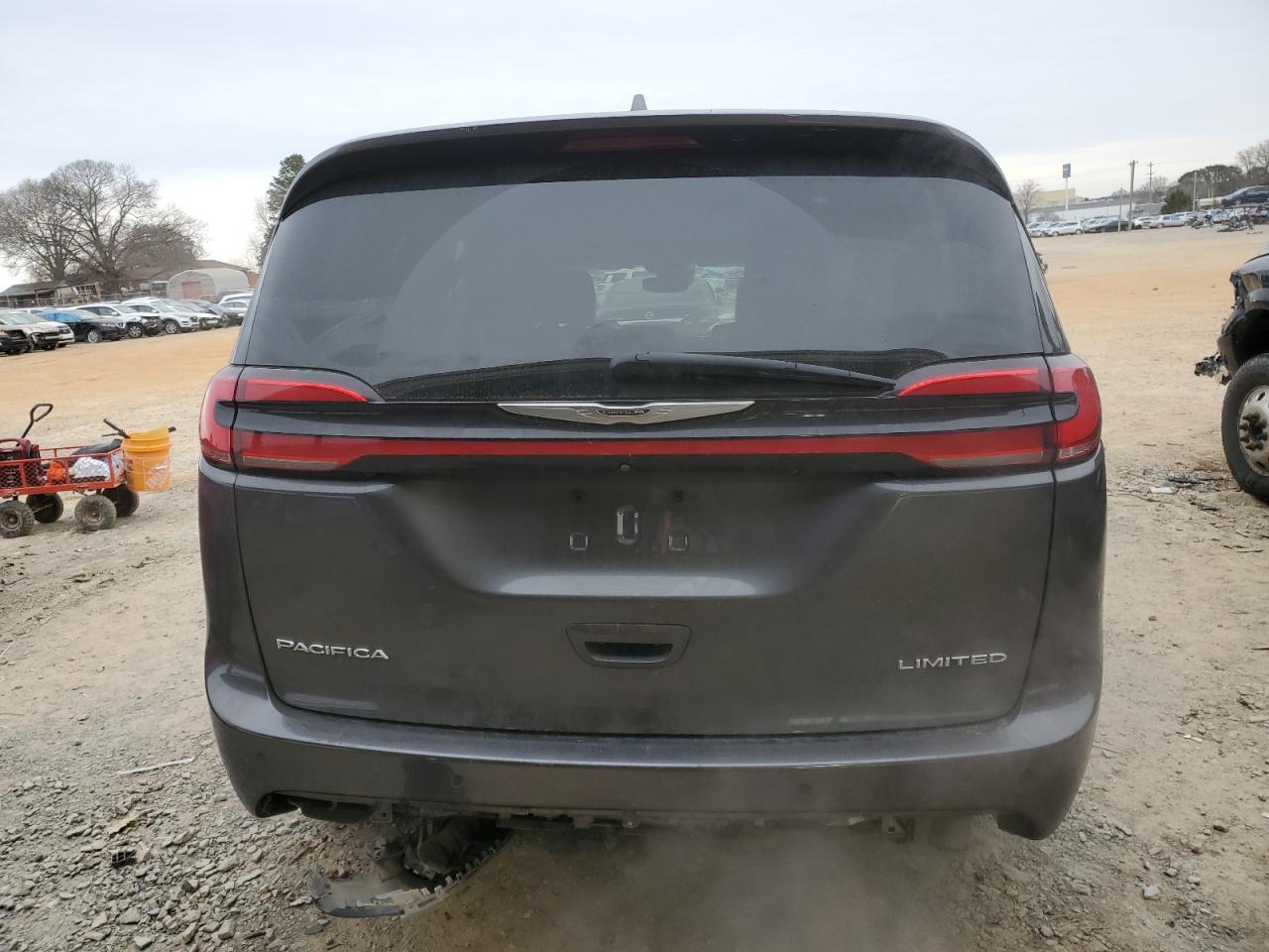 2022 Chrysler Pacifica - Image 6