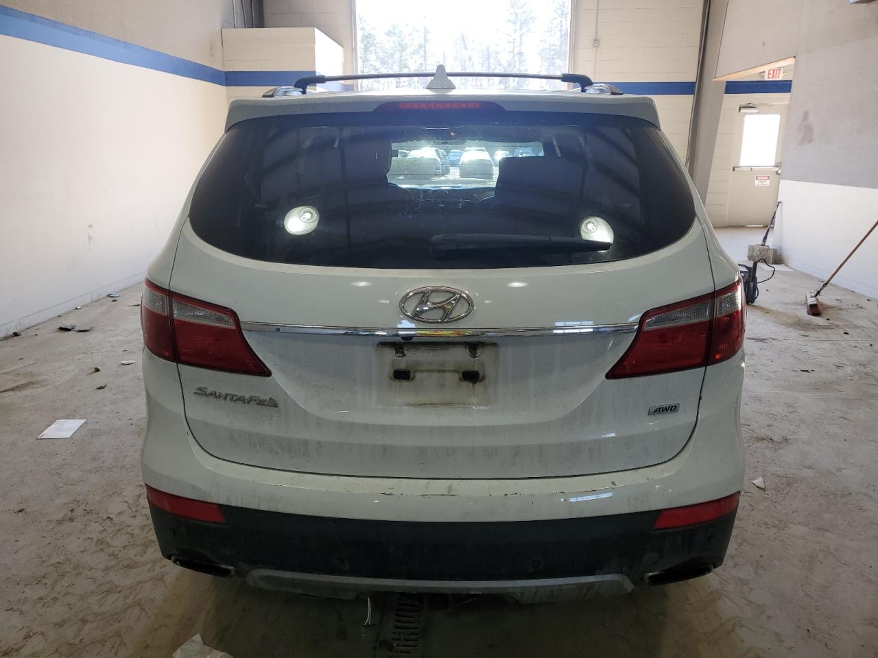 2013 Hyundai Santa Fe - Image 6