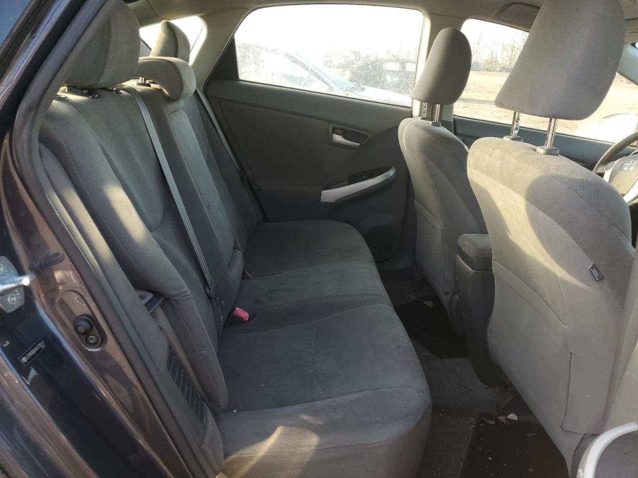 2010 Toyota Prius - Image 10