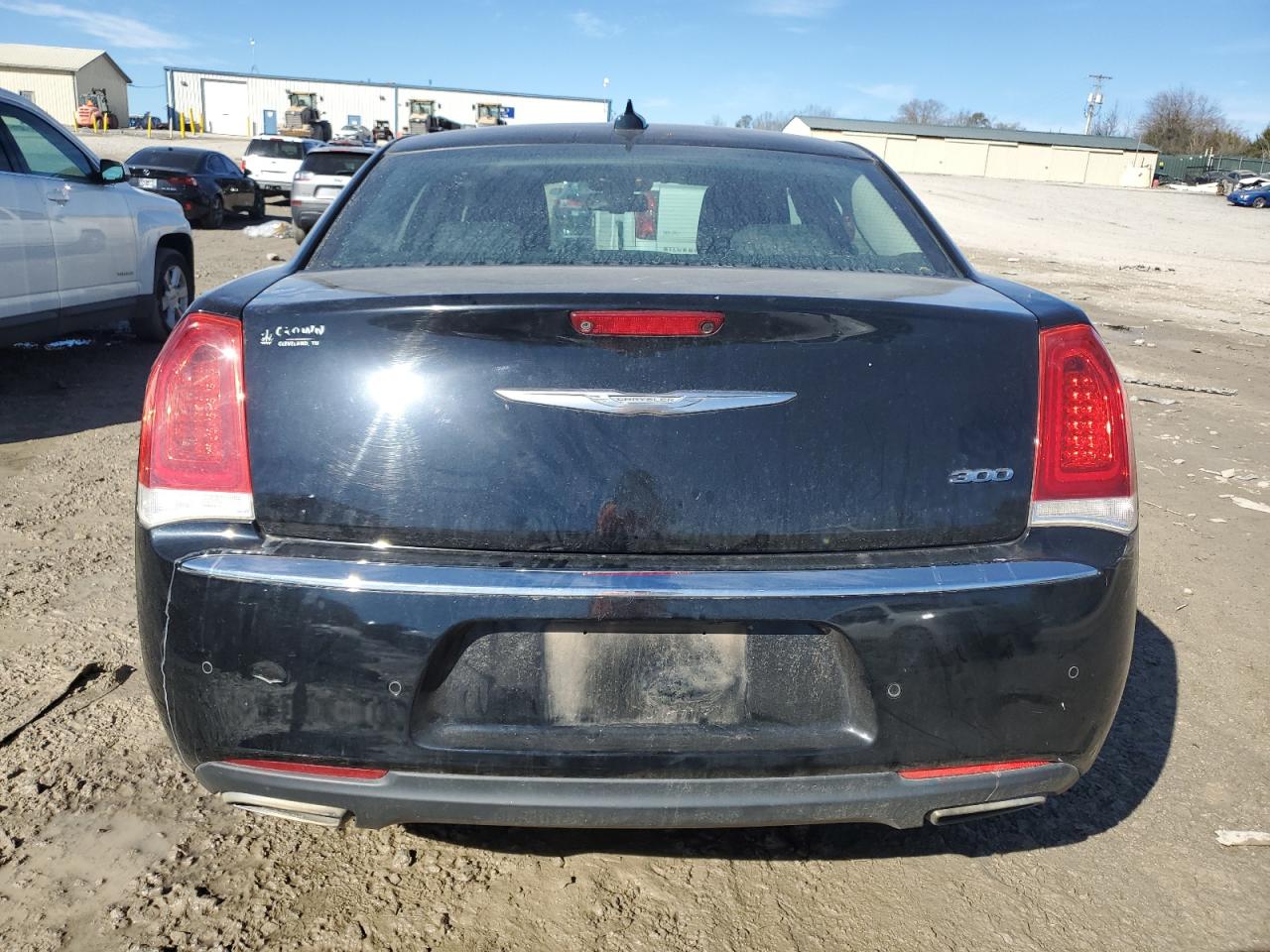 2015 Chrysler 300 - Image 6