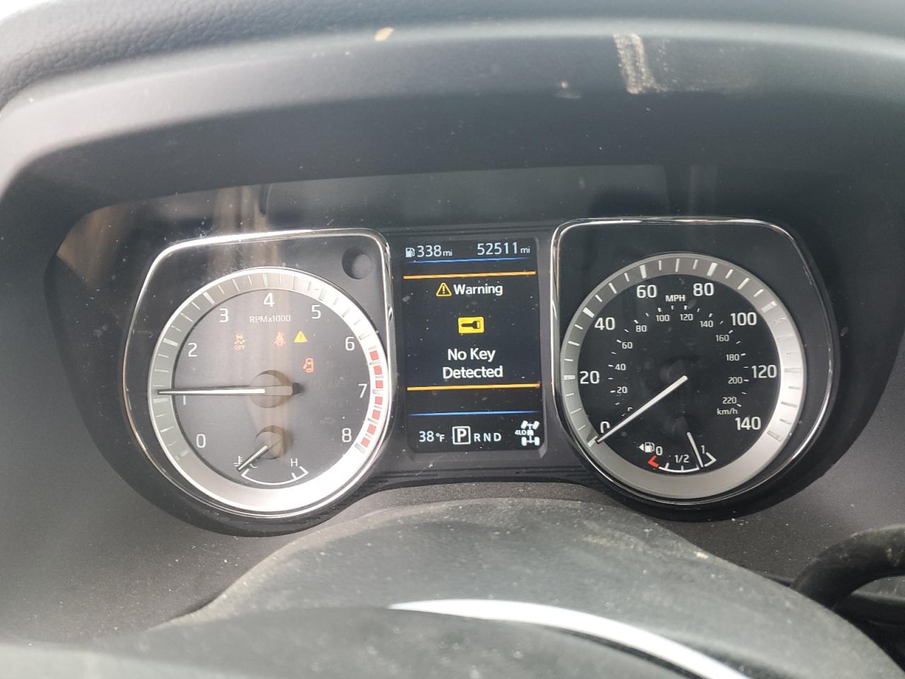 2019 Nissan Titan - Image 9