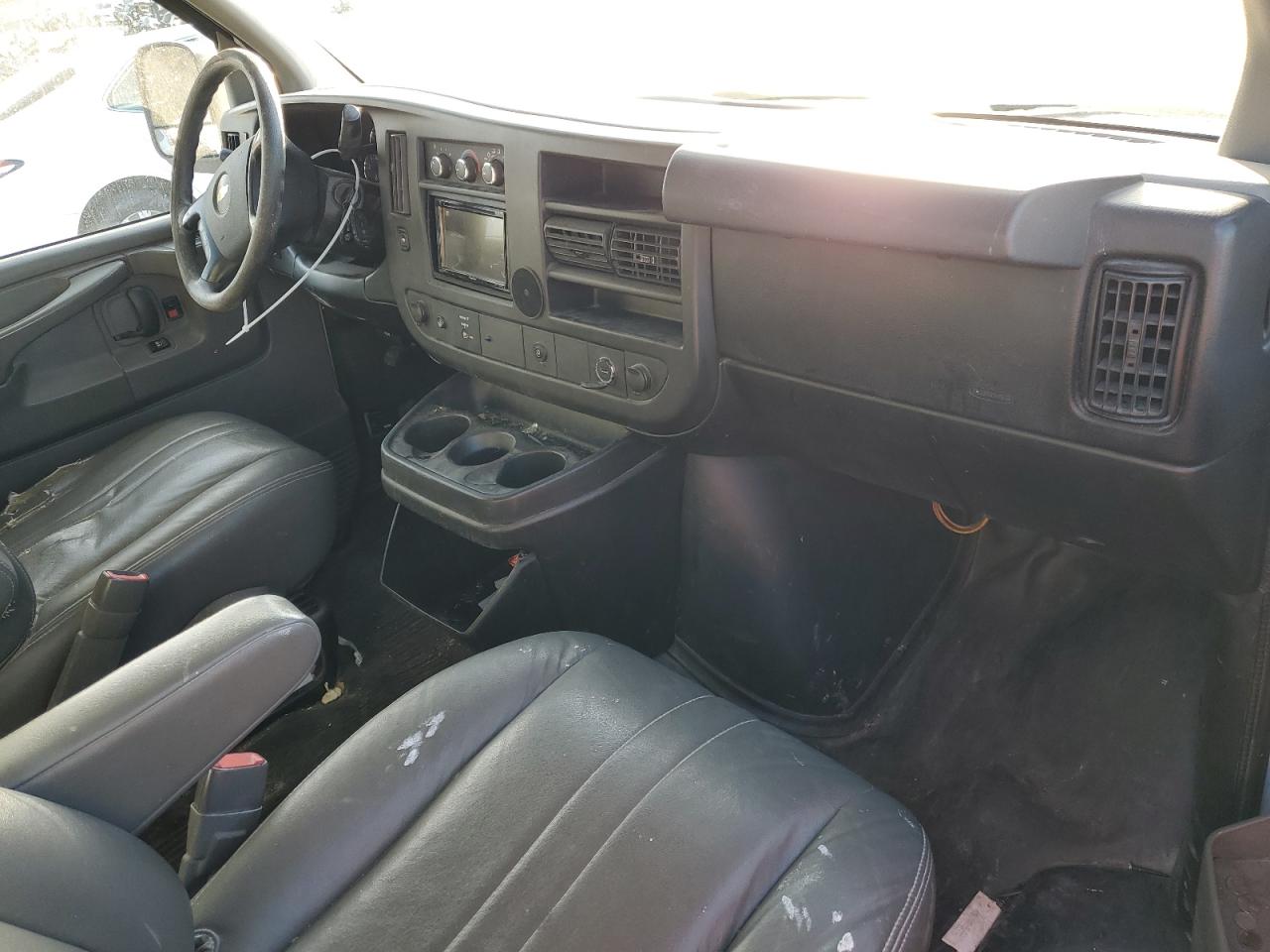 2013 Chevrolet Express - Image 8