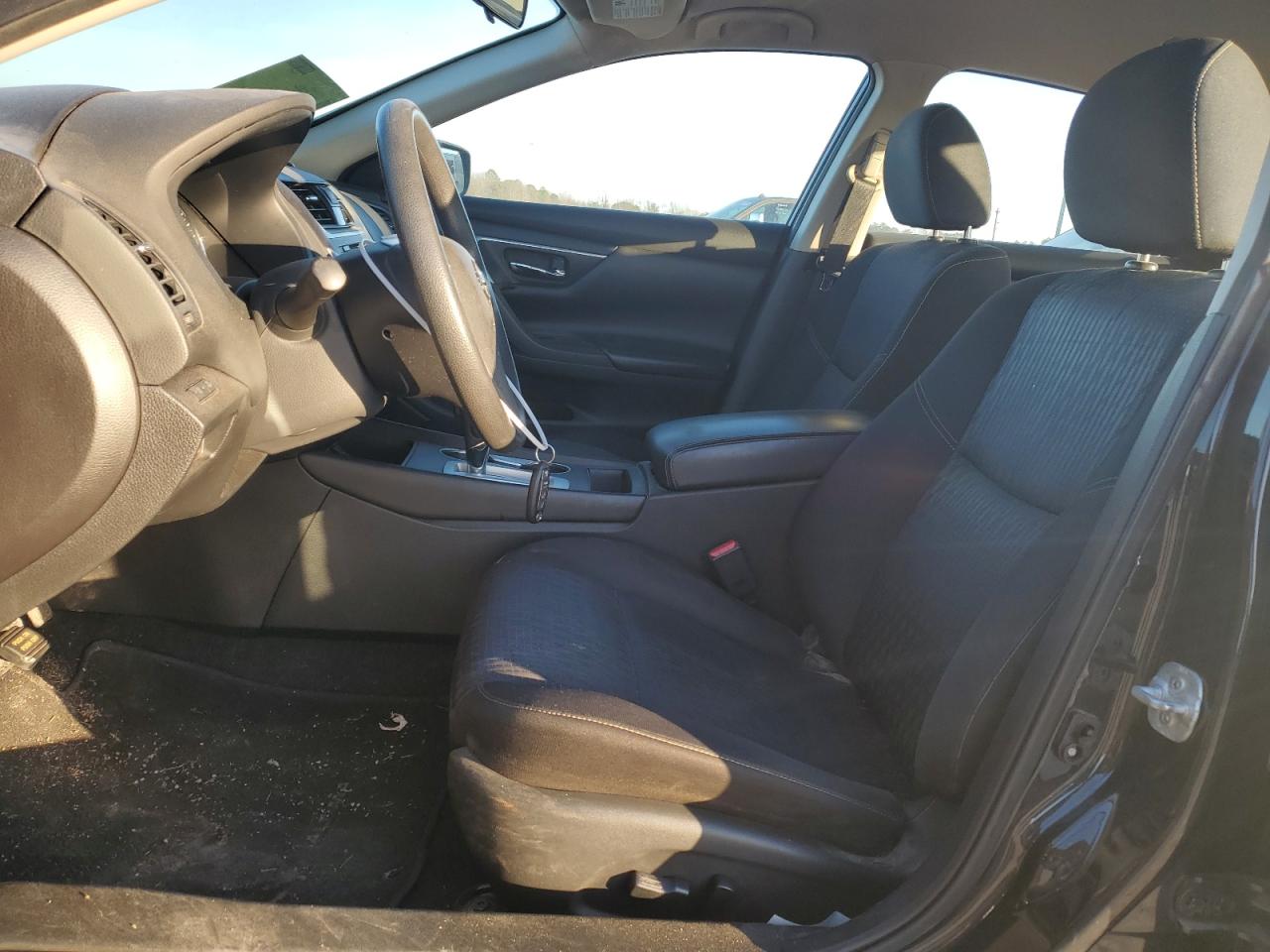 2016 Nissan Altima - Image 7