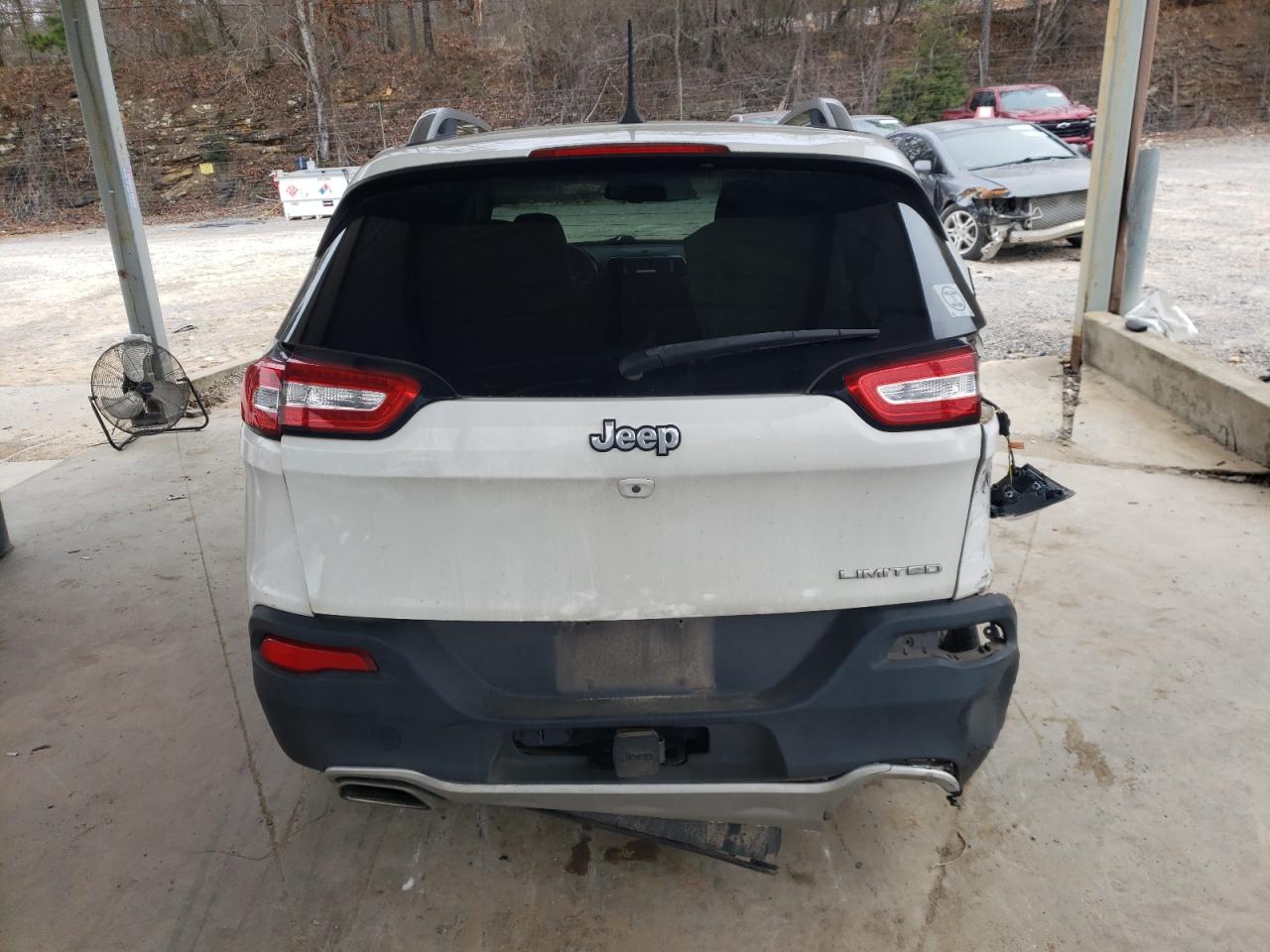 2016 Jeep Grand Cherokee - Image 6