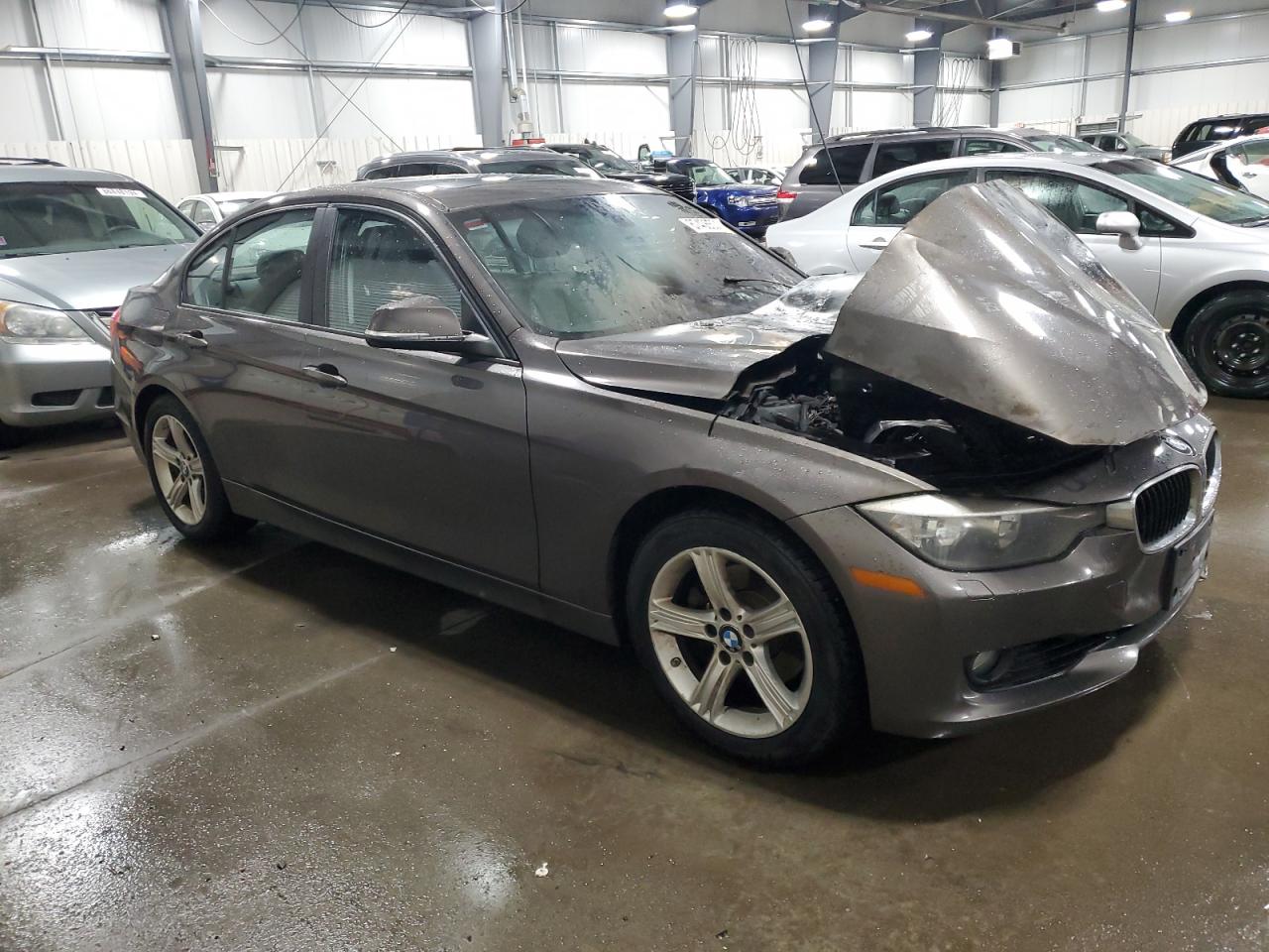 VIN WBA3B3G56DNR79779 2013 BMW 3 SERIES no.4