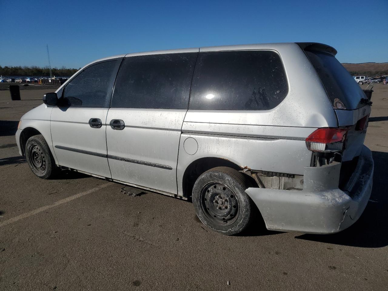 2001 Honda Odyssey - Image 2