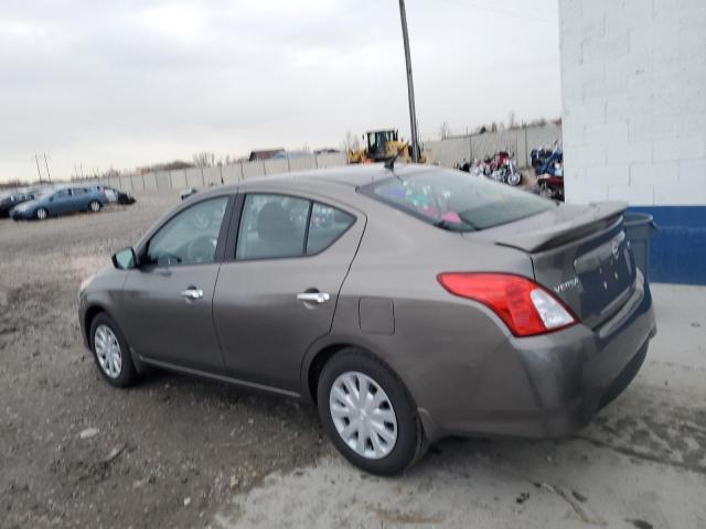  NISSAN VERSA 2016 Серый