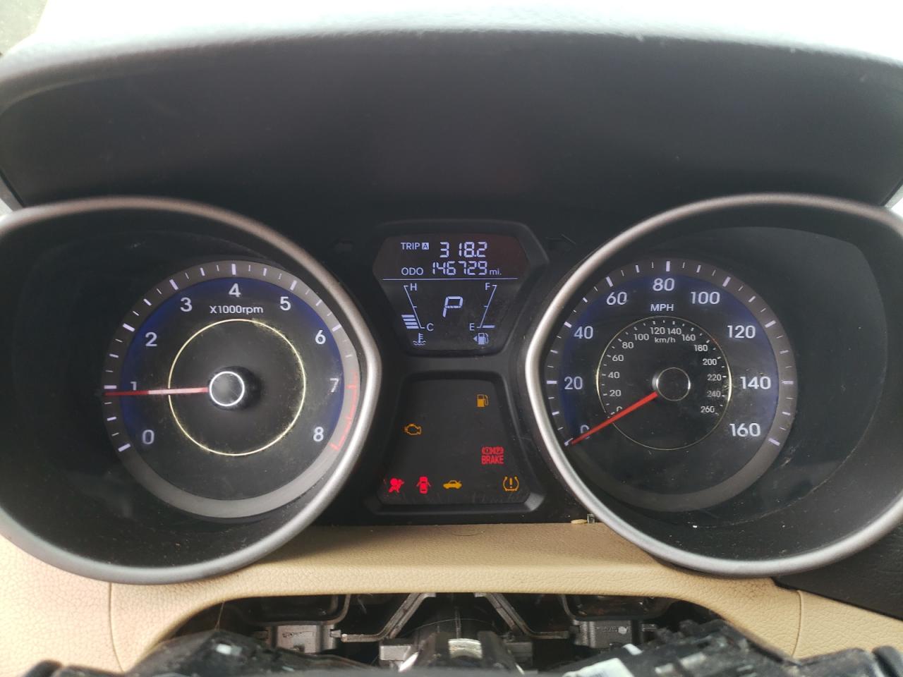 2011 Hyundai Elantra - Image 9