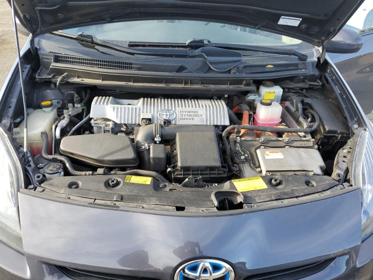 2010 Toyota Prius - Image 11
