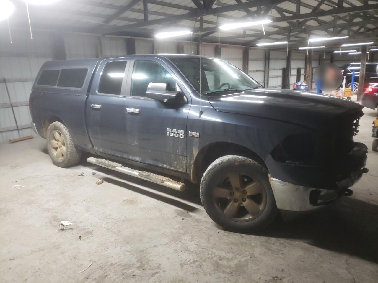 2016 RAM 1500 - Image 4