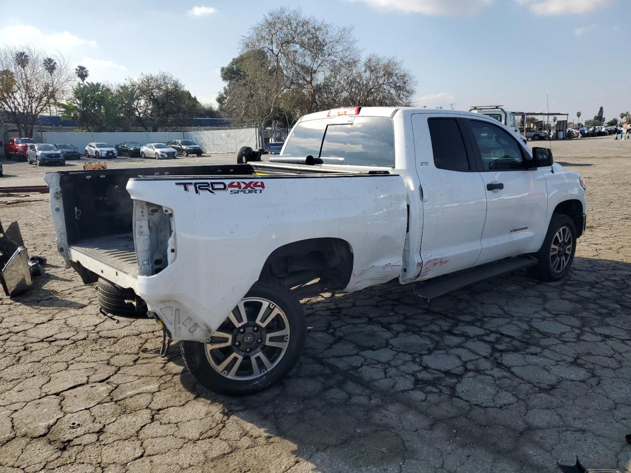 2017 Toyota Tundra - Image 3