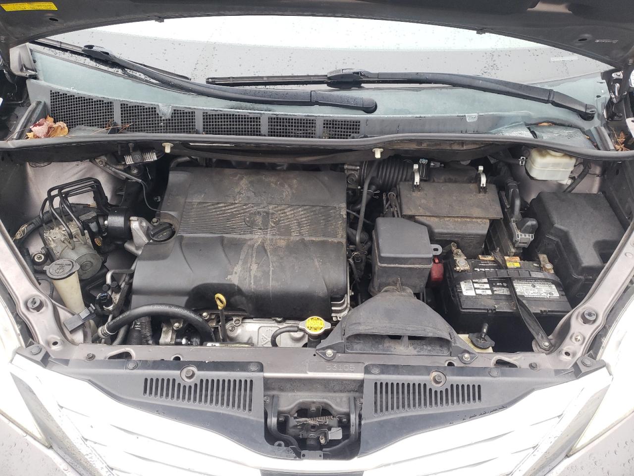 2013 Toyota Sienna - Image 14