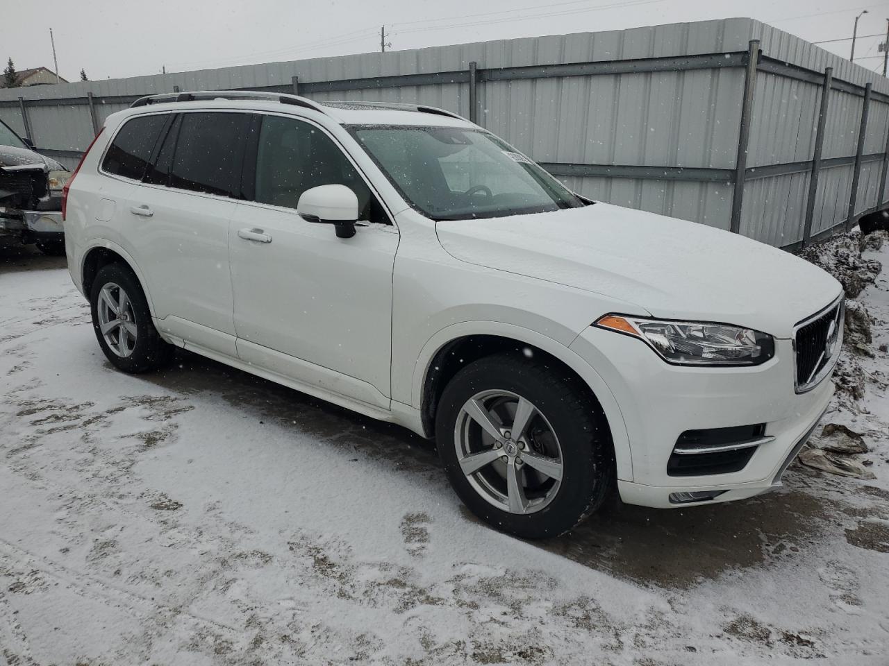 2016 Volvo XC90 - Image 4