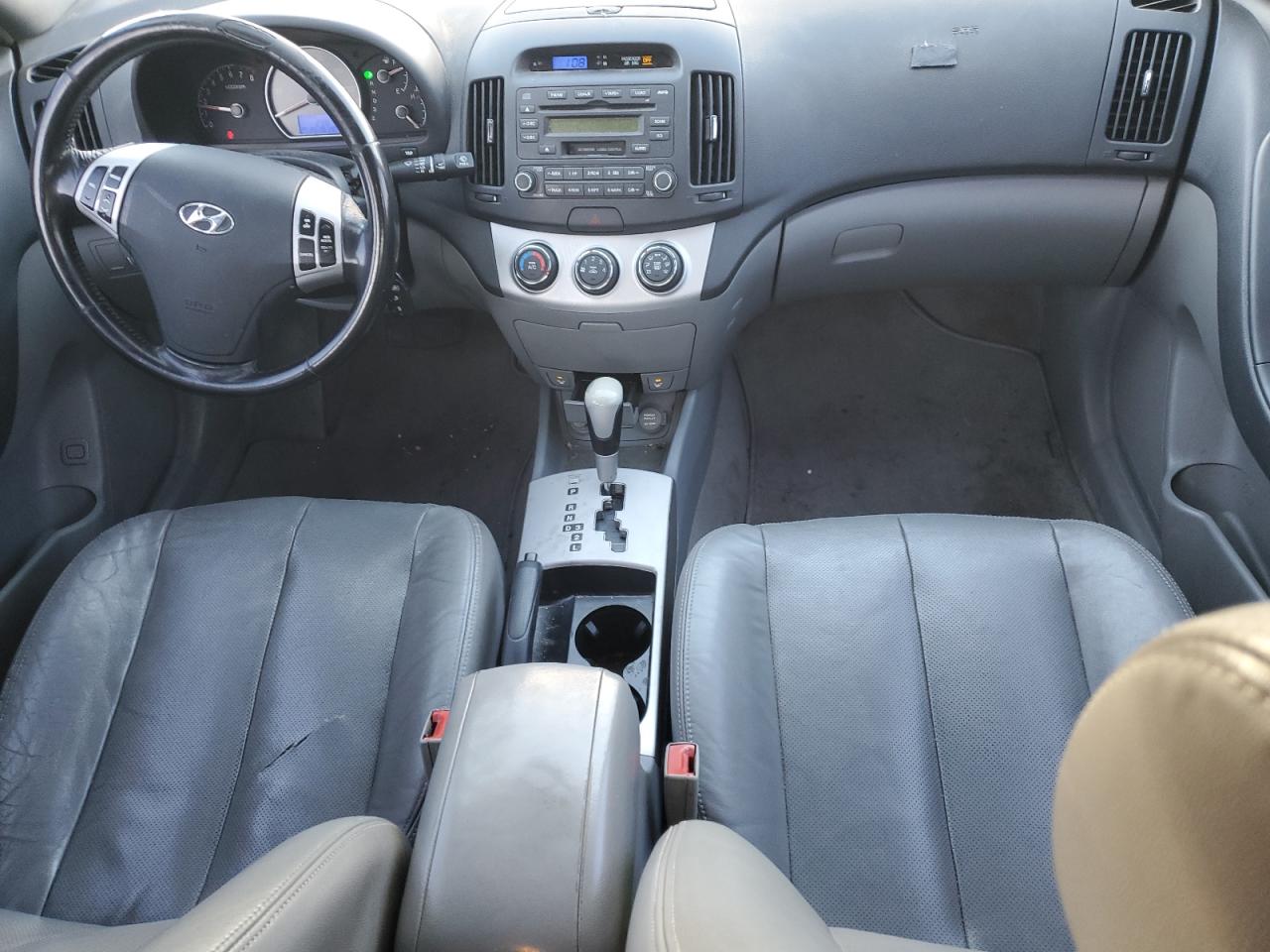 2007 Hyundai Elantra - Image 8