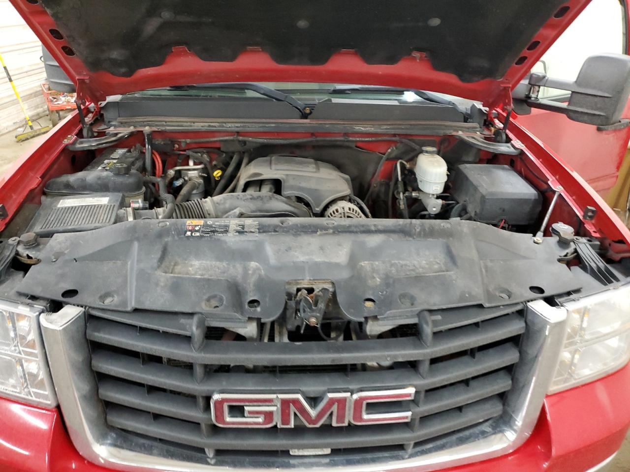 2007 GMC Sierra - Image 12