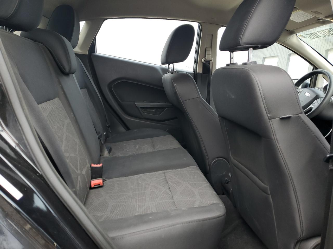 2011 Ford Fiesta - Image 10