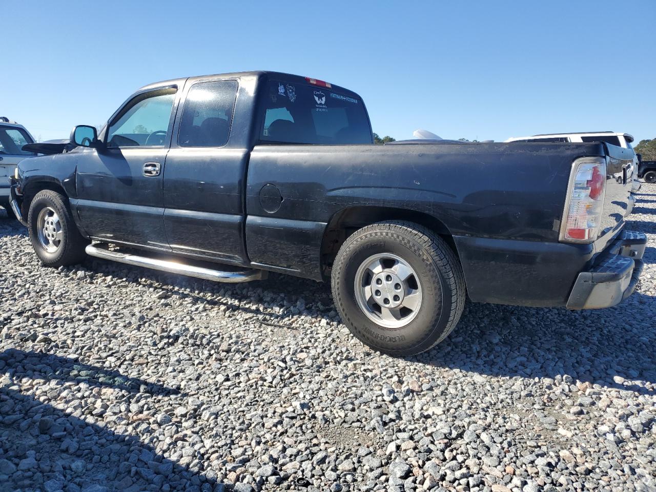 1999 Chevrolet Silverado - Image 2