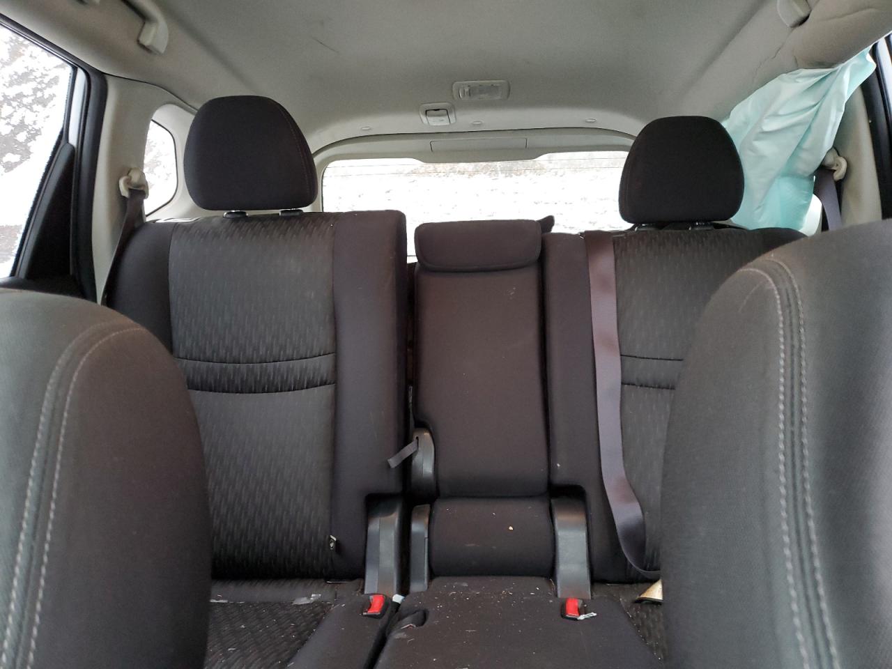 2019 Nissan Rogue - Image 10