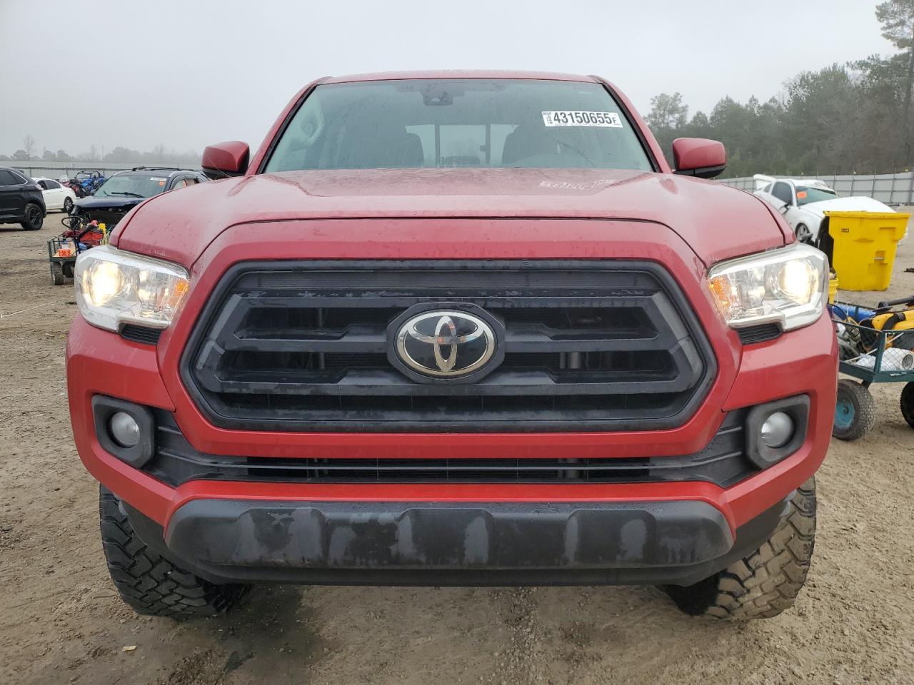 2020 Toyota Tacoma - Image 5