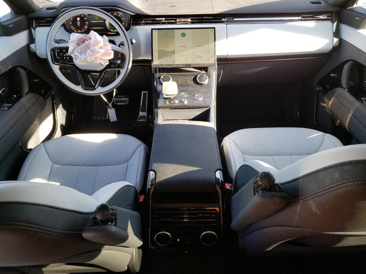 2023 Land Rover Range Rover - Image 8
