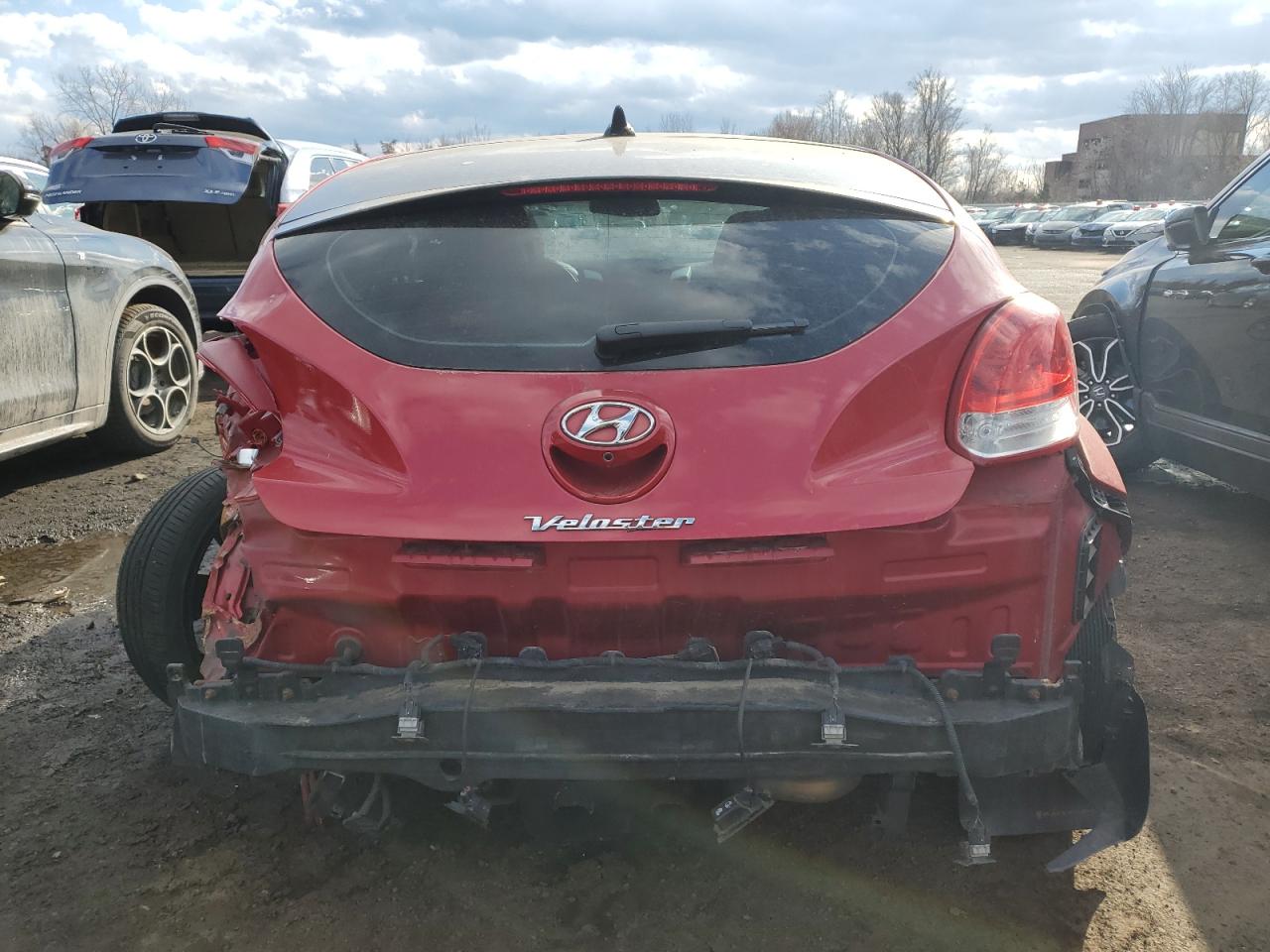 2013 Hyundai Veloster - Image 6